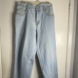 Levi’s Light Blue Denim Jeans